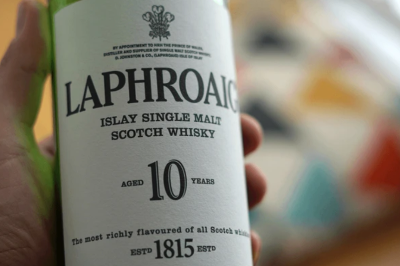 Laphroaig-10